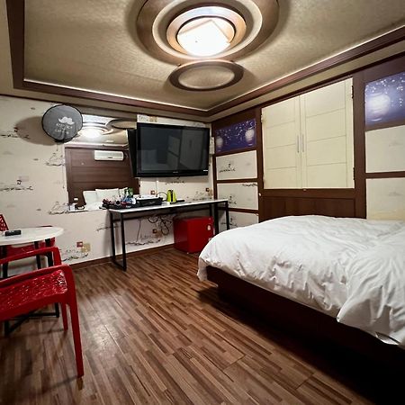 Picasso Motel Seoul Exterior photo