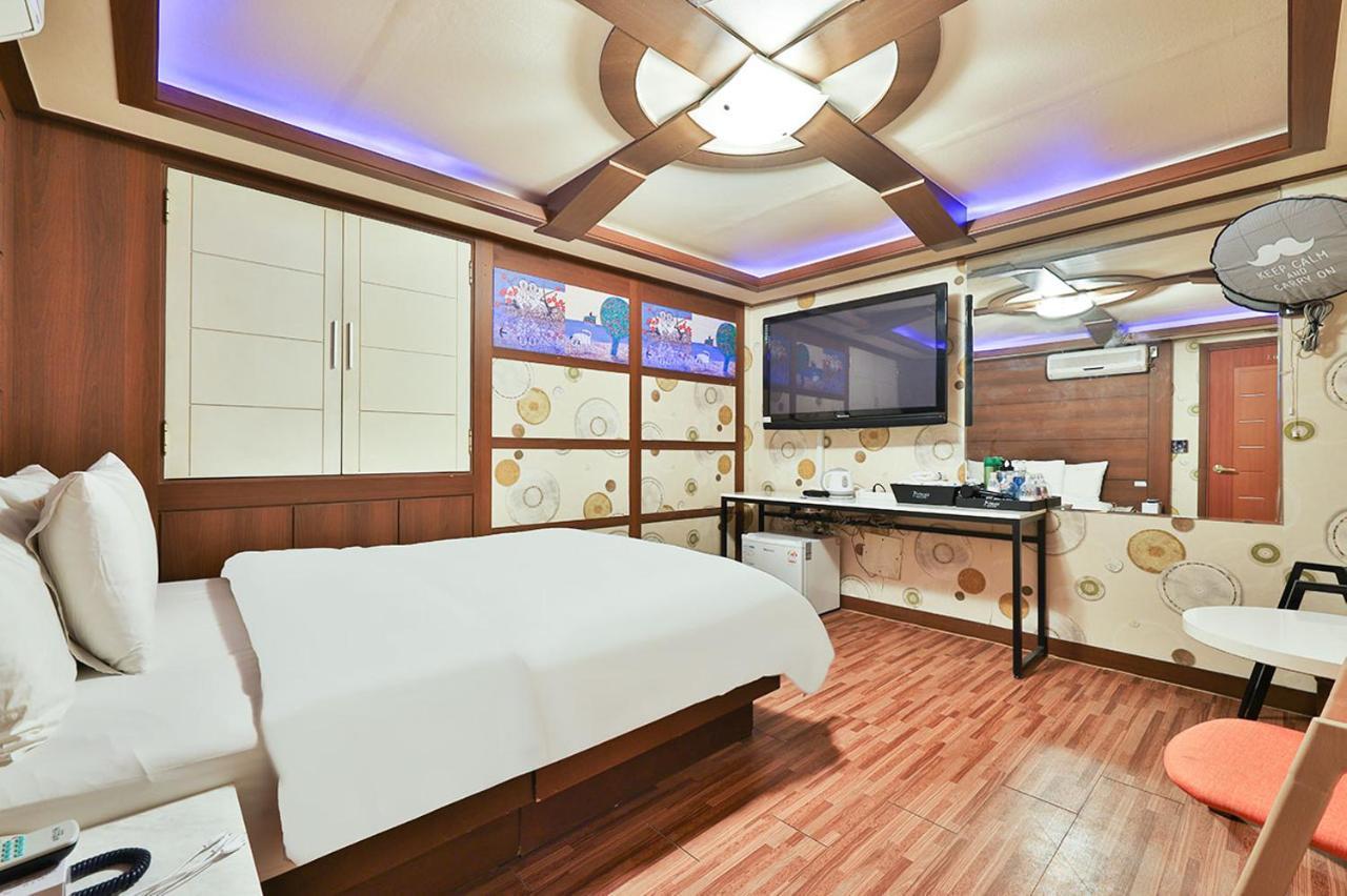 Picasso Motel Seoul Exterior photo