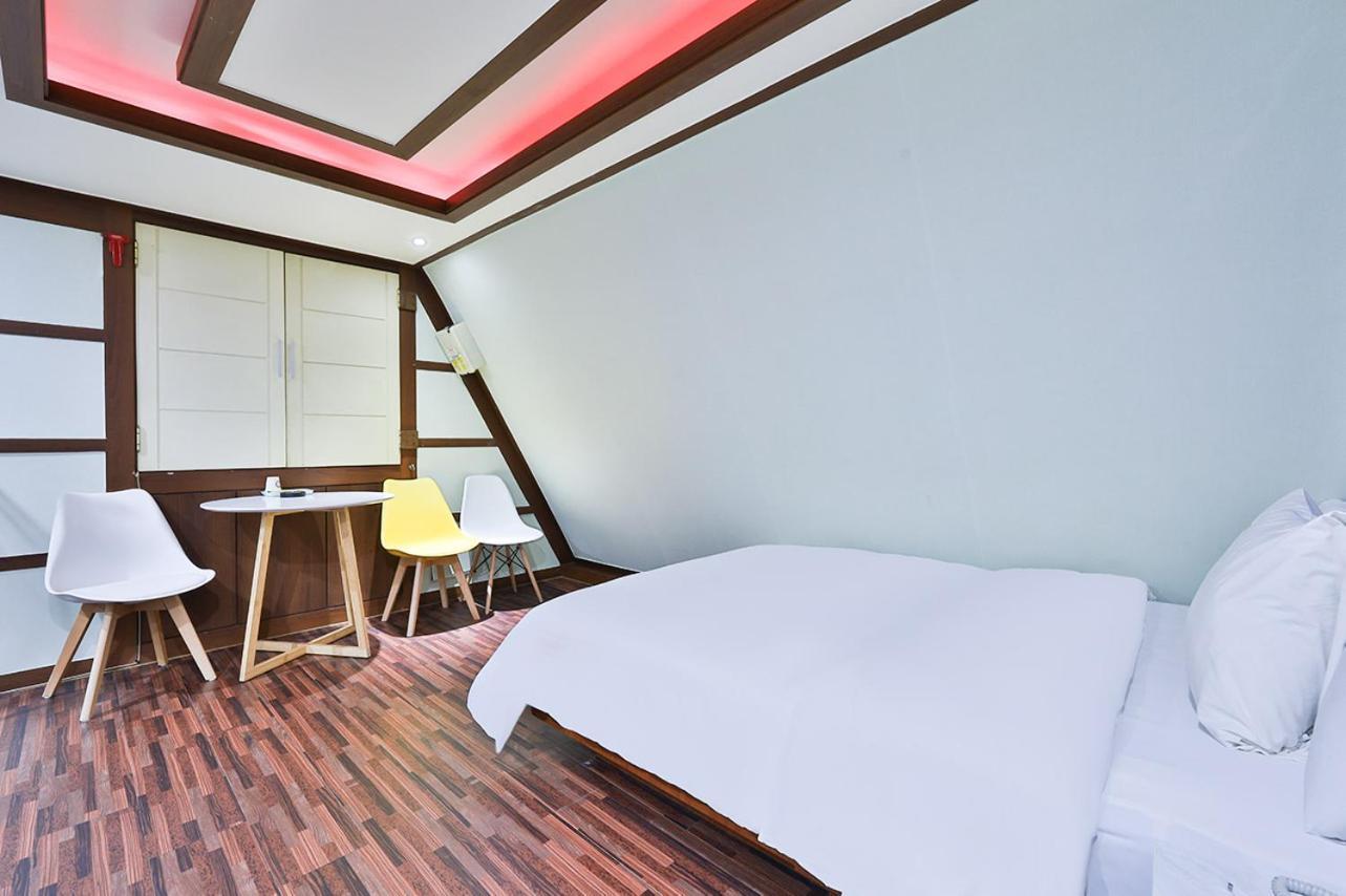 Picasso Motel Seoul Exterior photo