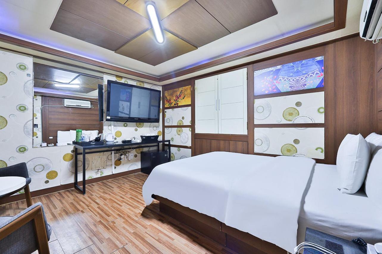 Picasso Motel Seoul Exterior photo