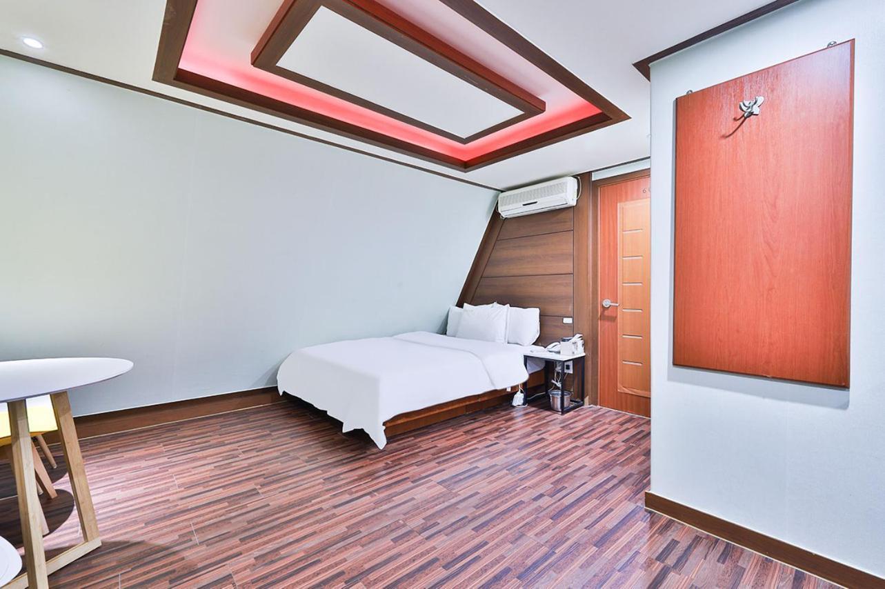 Picasso Motel Seoul Exterior photo