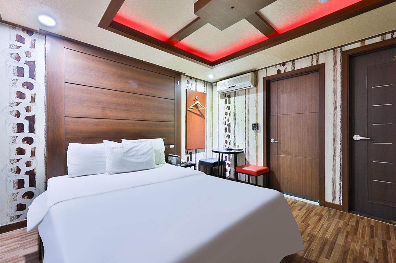Picasso Motel Seoul Exterior photo