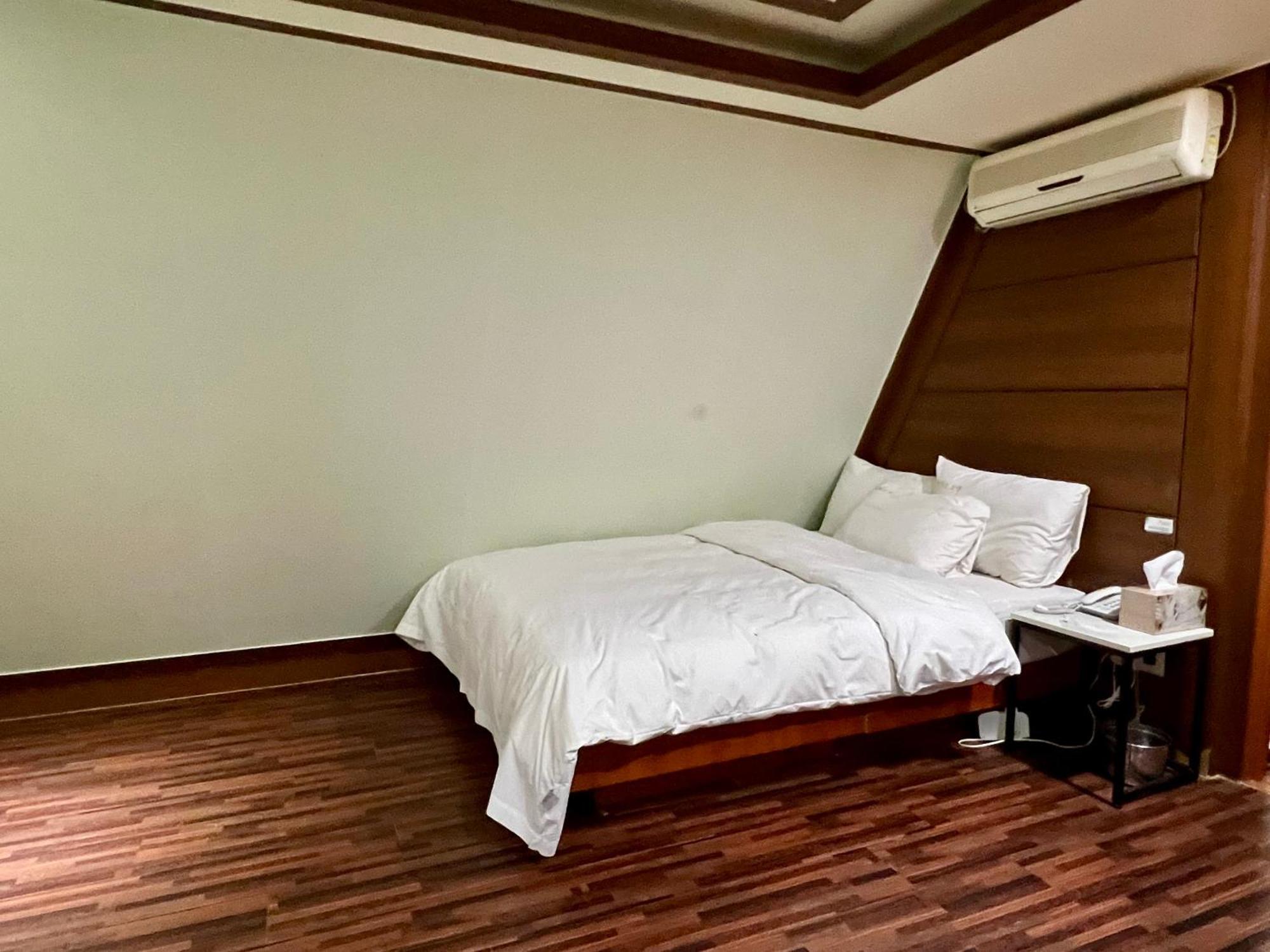 Picasso Motel Seoul Exterior photo